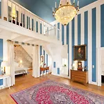 Schloss Hertefeld & Hertefeldhof 4* וייץ