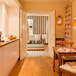 Schloss Hertefeld & Hertefeldhof 4* فيزه