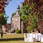 Schloss Hertefeld & Hertefeldhof מלון וייץ