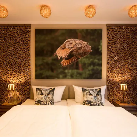 Hotell Schloss Hertefeld & Hertefeldhof 4*