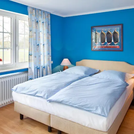 Schloss Hertefeld & Hertefeldhof Hotel 4*