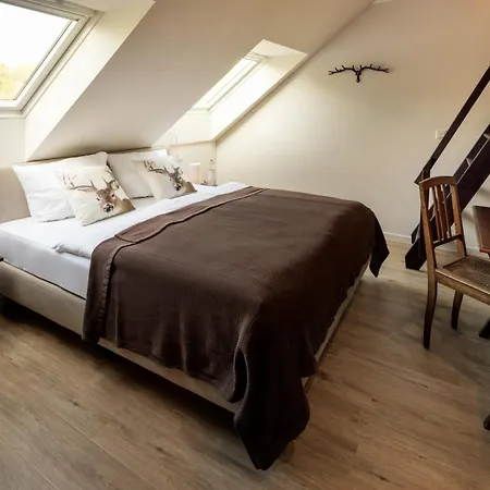 Schloss Hertefeld & Hertefeldhof Weeze