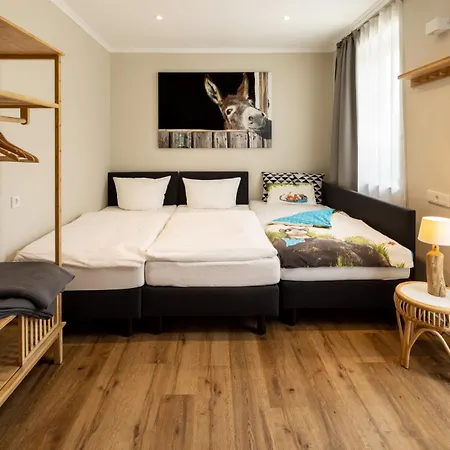 Schloss Hertefeld & Hertefeldhof 4* Weeze