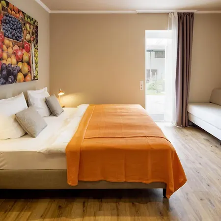 Schloss Hertefeld & Hertefeldhof Hotell Weeze