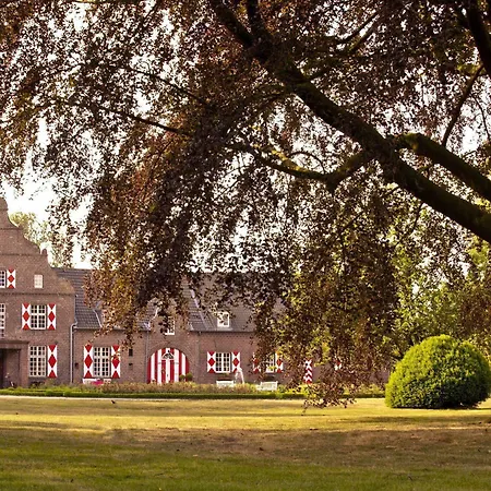 Hotel Schloss Hertefeld & Hertefeldhof Weeze