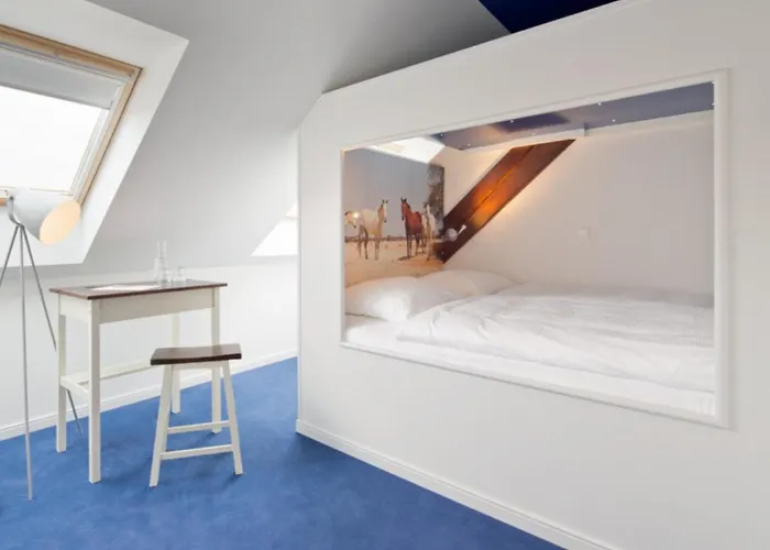 Schloss Hertefeld & Hertefeldhof Веце