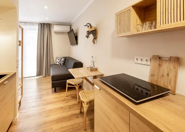 Schloss Hertefeld & Hertefeldhof Веце