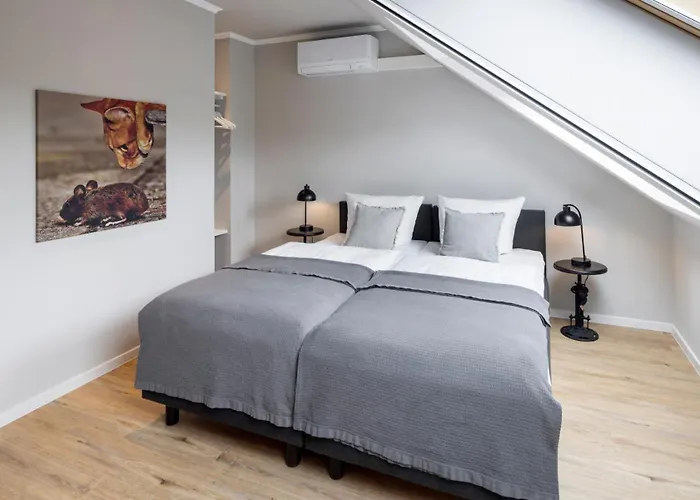 Hotel Schloss Hertefeld & Hertefeldhof Weeze