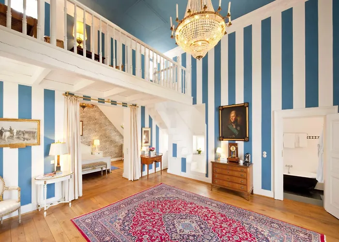 Schloss Hertefeld & Hertefeldhof 4* Веце