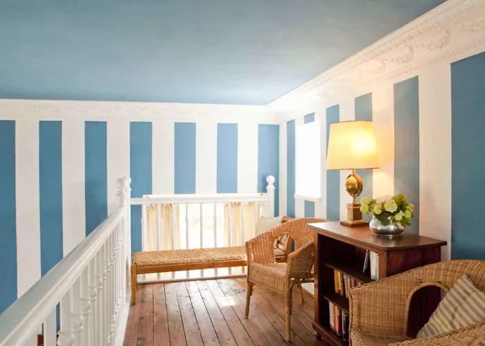 Hotel Schloss Hertefeld & Hertefeldhof 4*