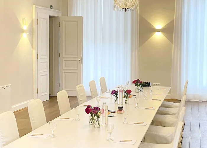 Schloss Hertefeld & Hertefeldhof Hotel